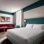 Puccini Milan, Tapestry Collection By Hilton Milano