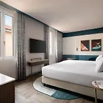 Otel Puccini Milan, Tapestry Collection By Hilton Milano