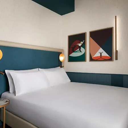 Puccini Milan, Tapestry Collection By Hilton 4* Milán